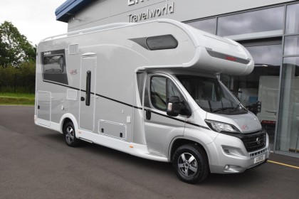 New & Used Motorhomes & Camper Vans for Sale | Travelworld