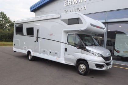 New & Used Motorhomes & Camper Vans For Sale | Travelworld